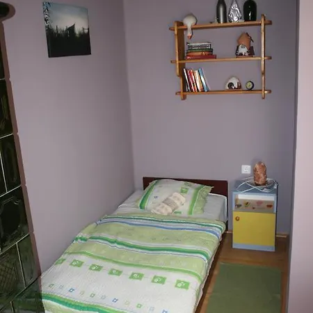 Keresztes Vendeghaz Kır Evi Mosdos